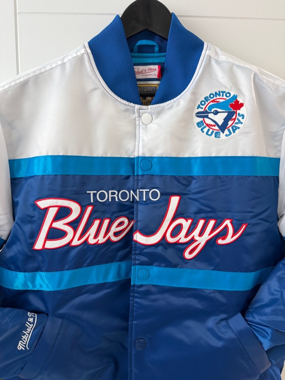 Mitchell & Ness Toronto Blue Jays Bomber Jacket - Picture 3 of 12